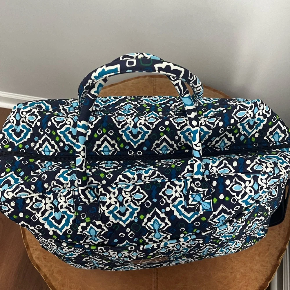 Vera Bradley Large Weekender Traveler Bag - Picture 6 of 9
